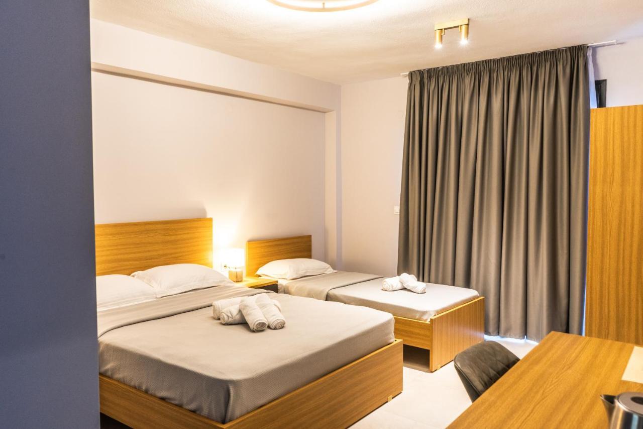 Aparthotel Cynthia Vrasná Zewnętrze zdjęcie